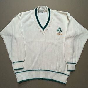 Vintage Ireland V-Neck Sweater 100% Acrylic. Made in Ireland. Unisex Size Medium
